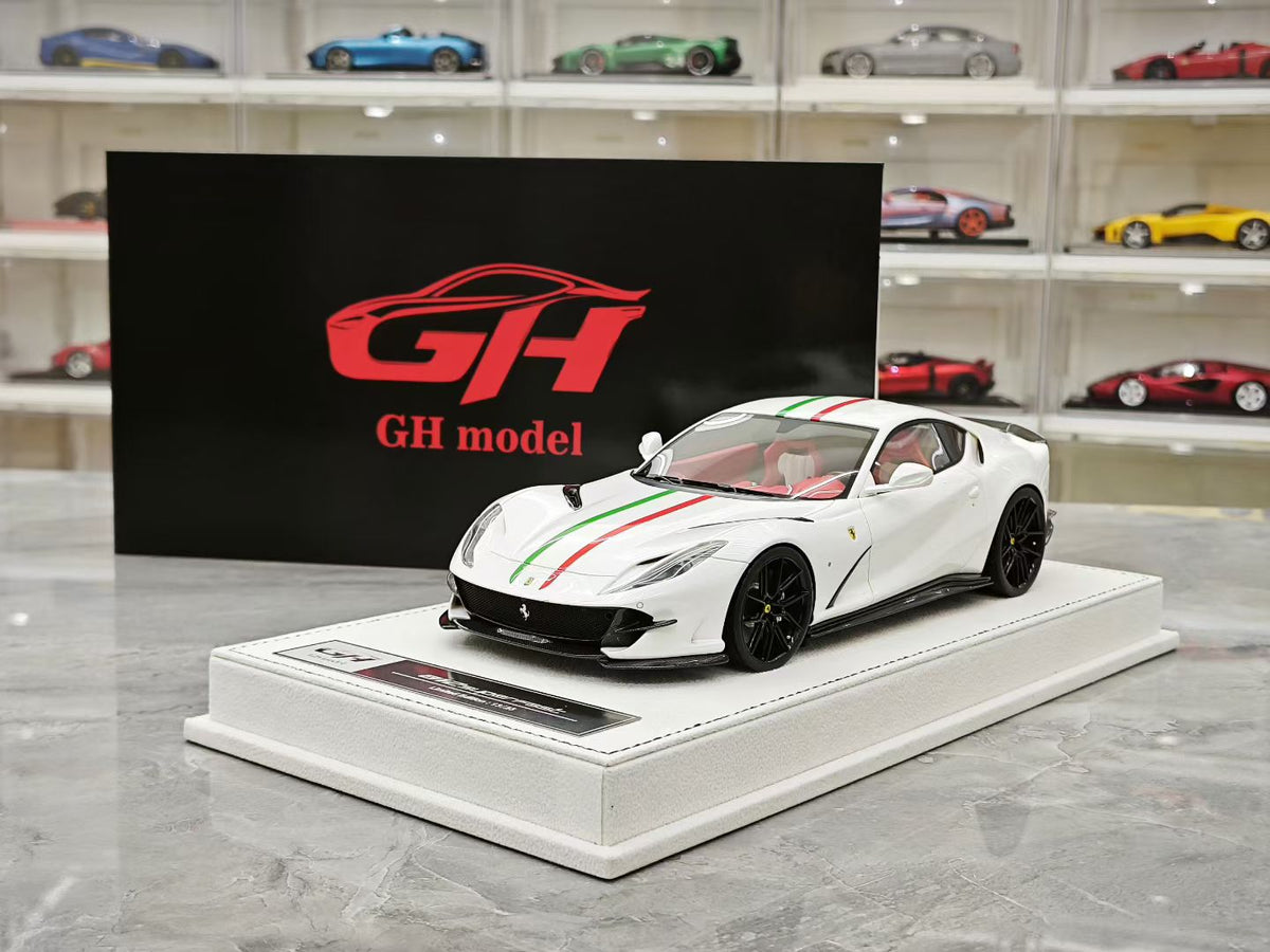 GH Models 812 Superfast 1/18