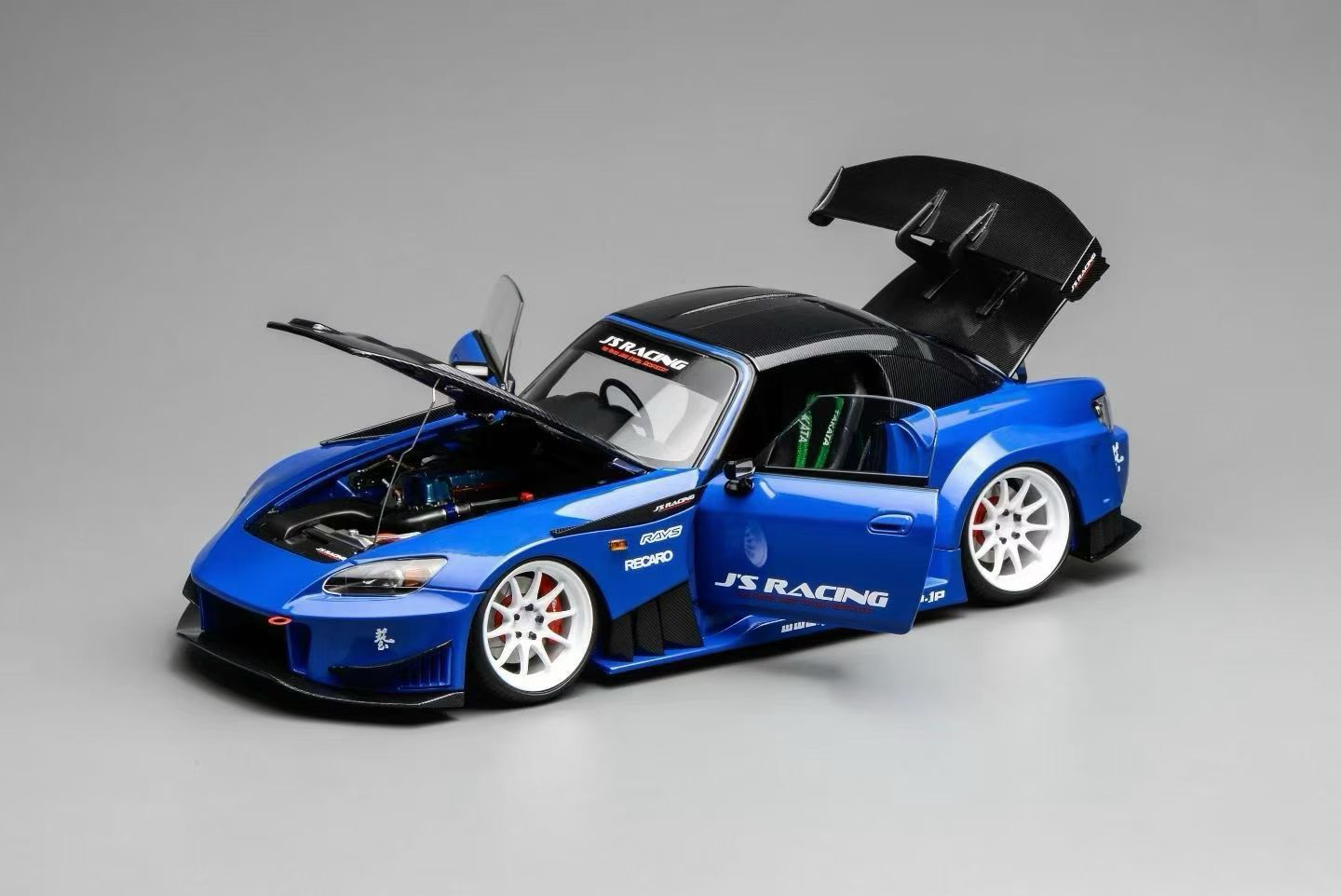 (Pre-Order) MotorHelix Honda S2000 J’s Racing 1/18