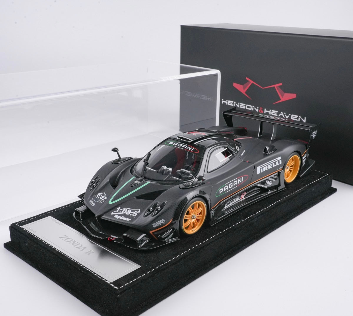 CLEARANCE! Henson & Heaven (HH Models) Zonda R 1/18