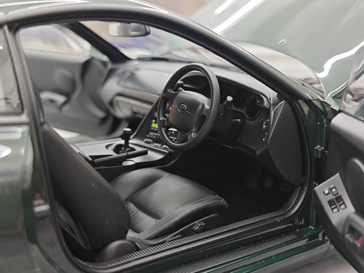 LCD Models Toyota Supra (A80) 1/18
