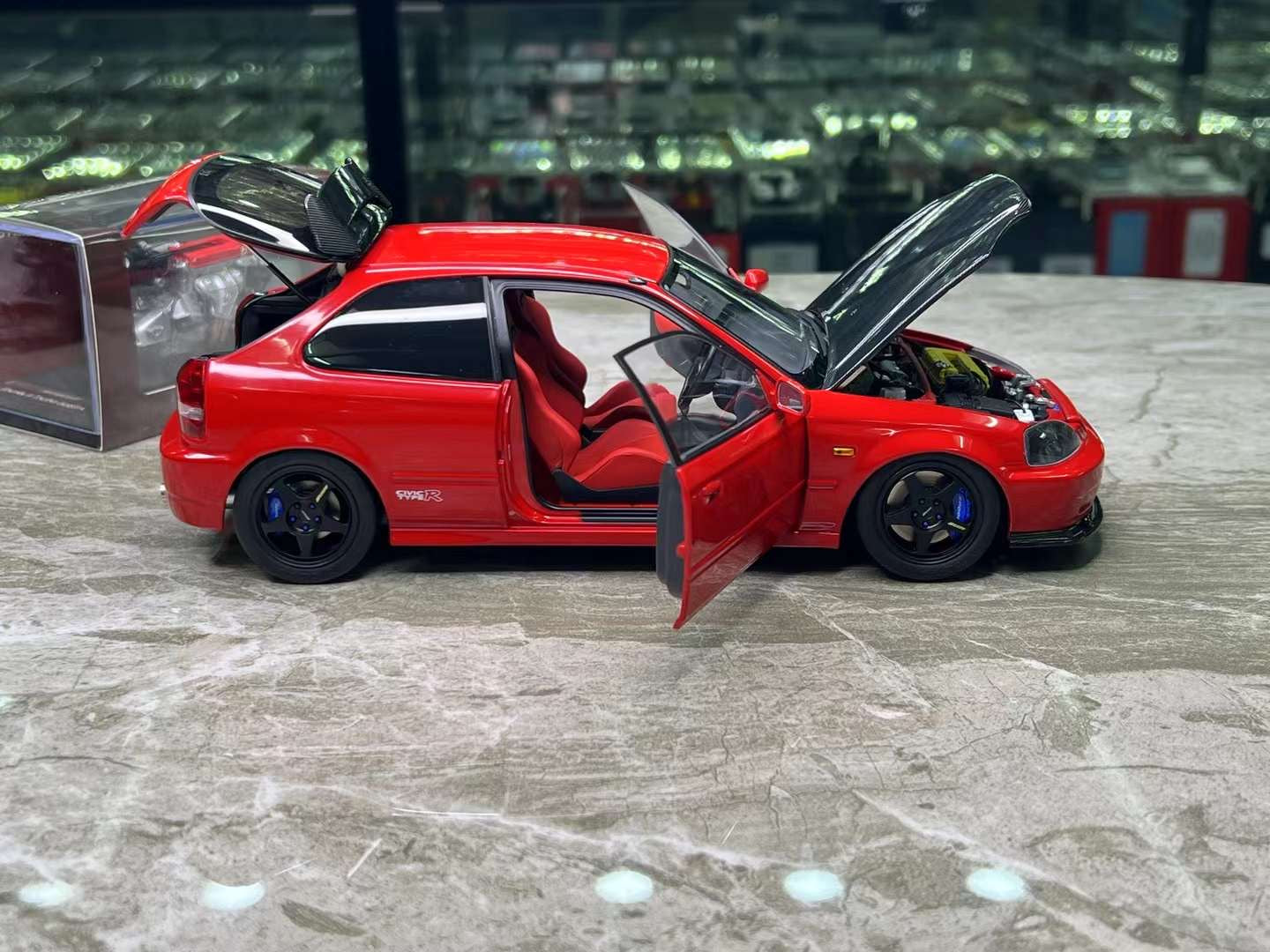 MotorHelix Honda EK9 exhibition version 1/18