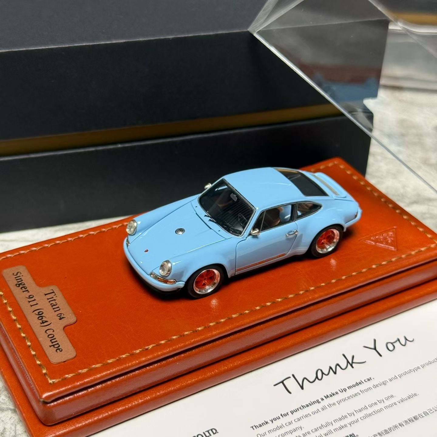 In stock! Makeup 1:64 Porsche Singer 911 (964) Coupe