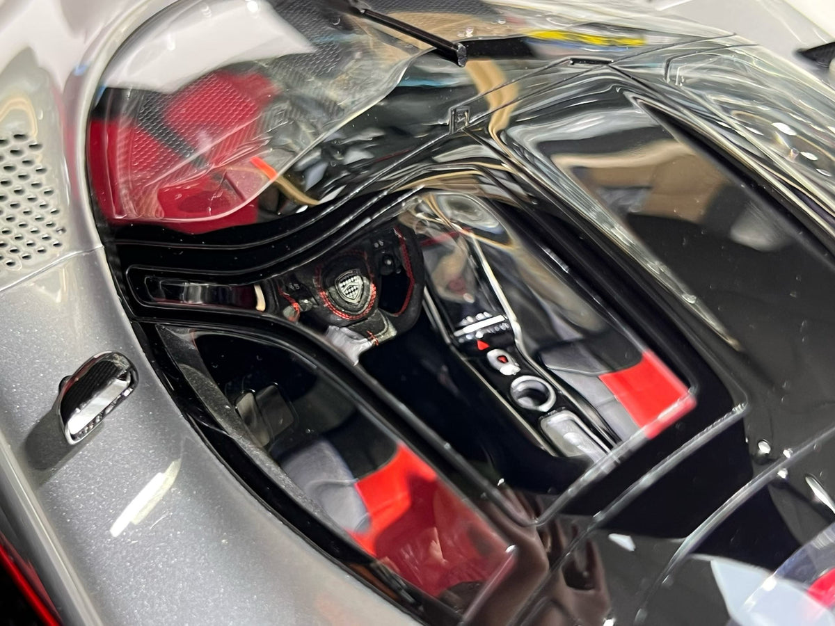 FrontiArt SSC Tuatara Striker