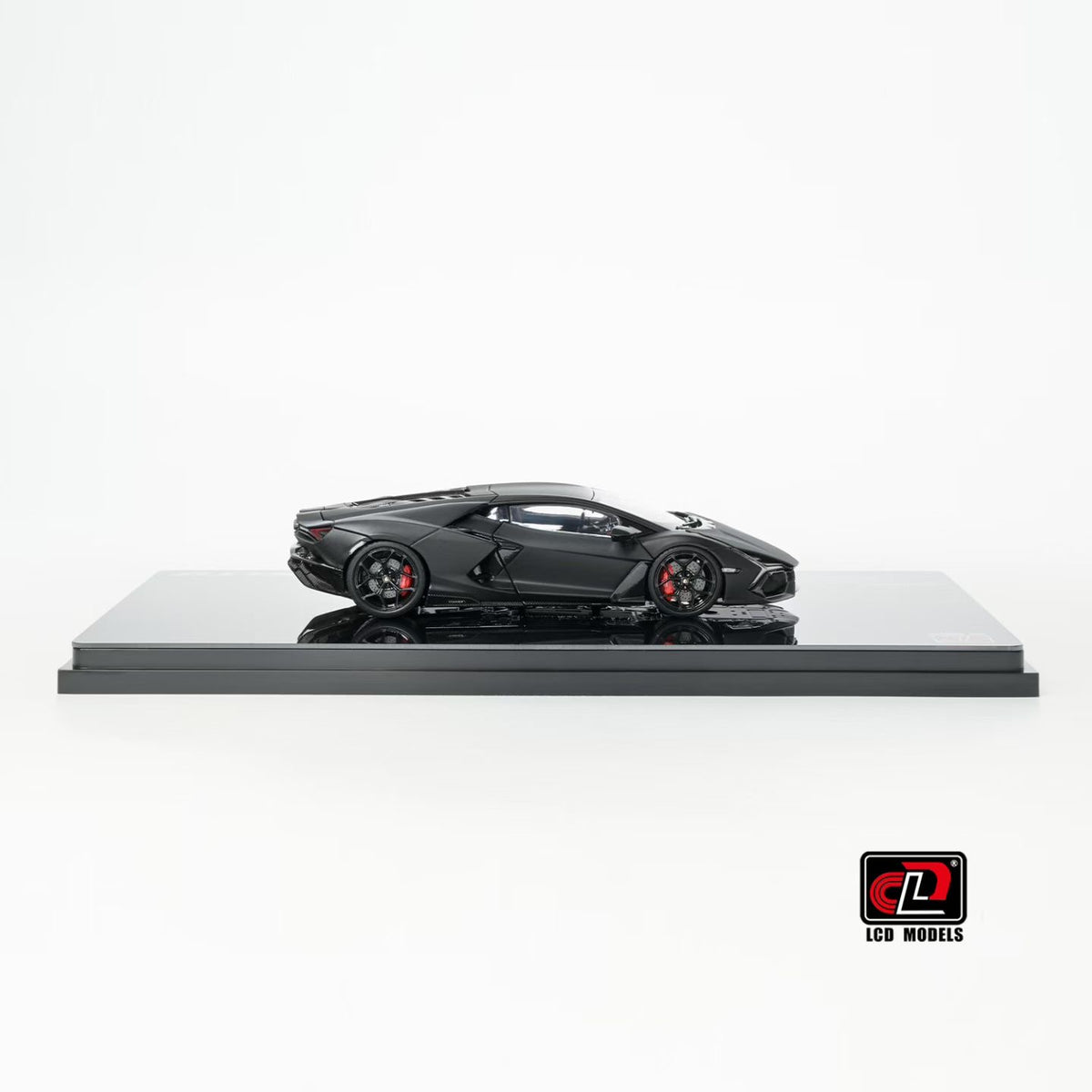 (Pre-Order) LCD 1:43 Lamborghini Revuelto