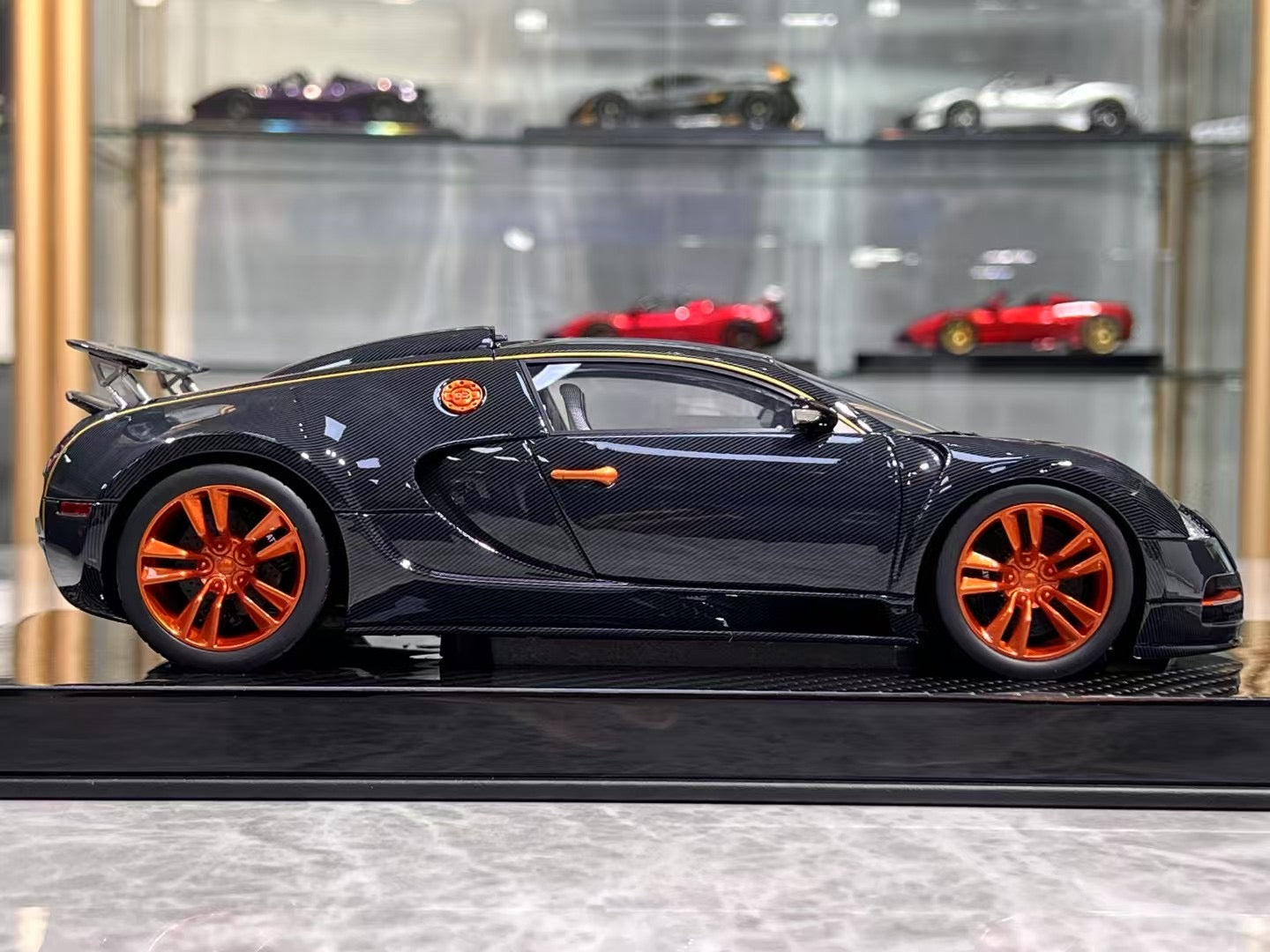 Ultra Unique (UU Models) Mansory Veyron 1/18