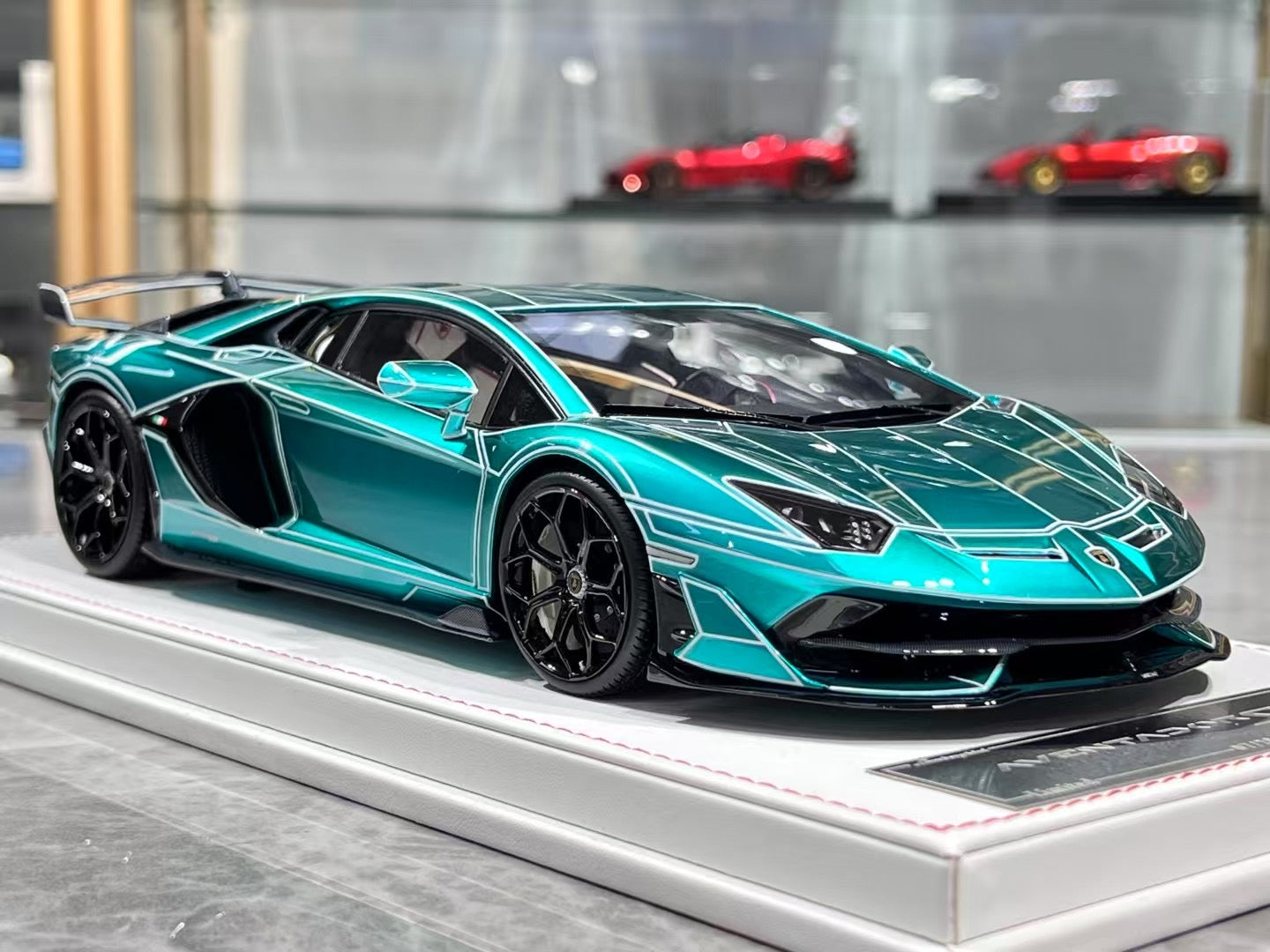 CE Models Aventador SVJ 1/18