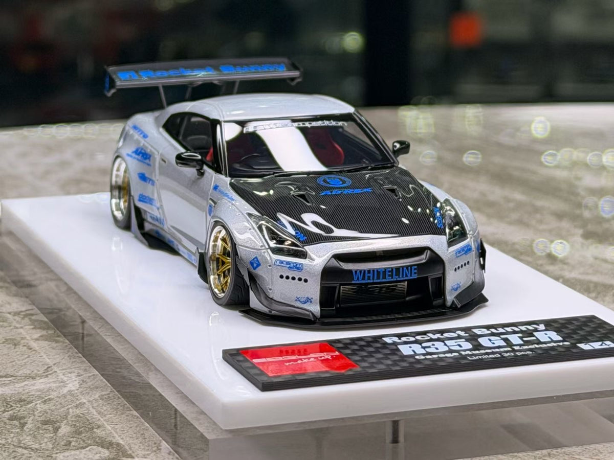 MAKEUP 1/43 Nissan GTR35RB, Iridescent Silver