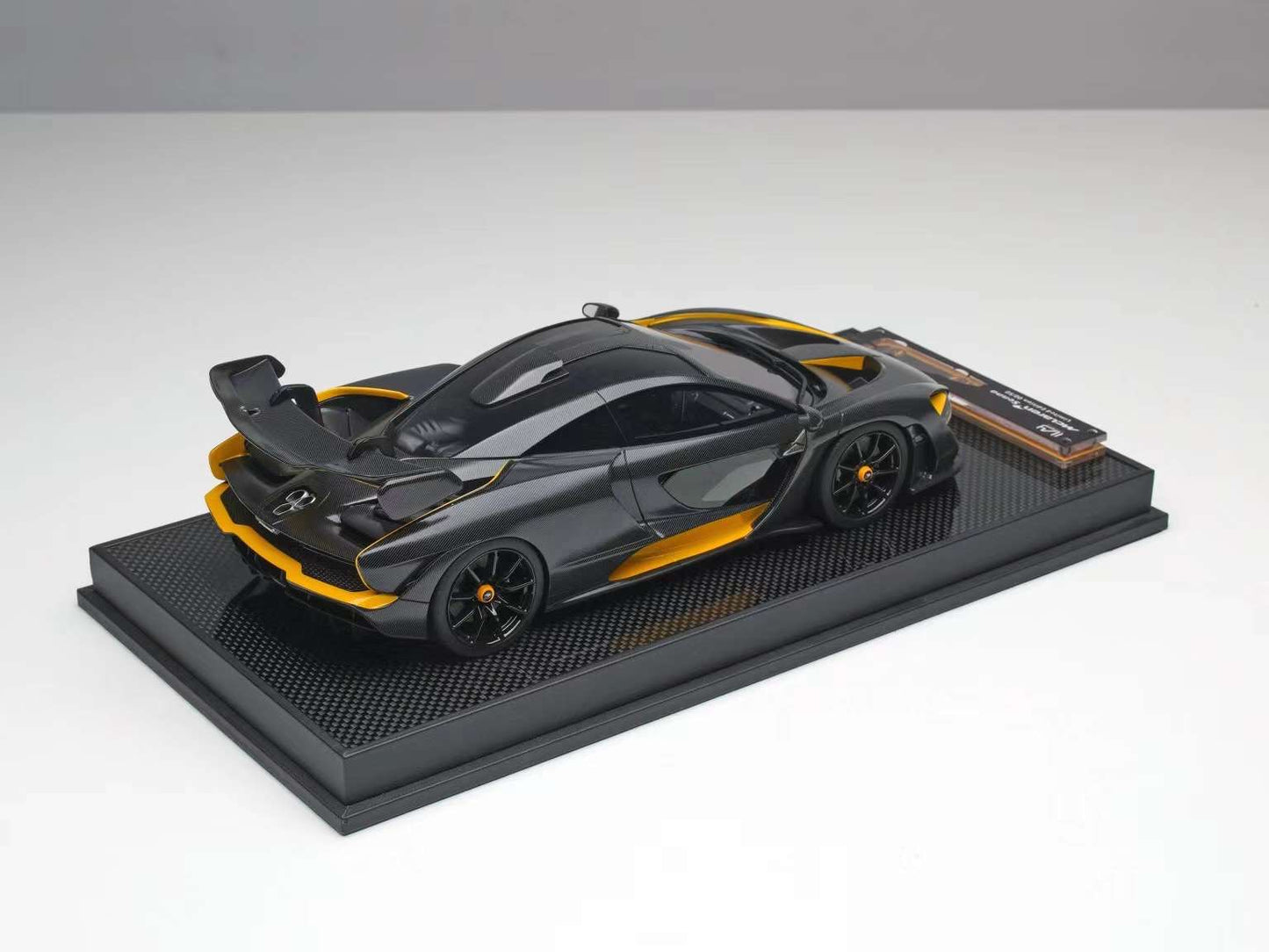 IVY Merit Models McLaren Senna 1/18