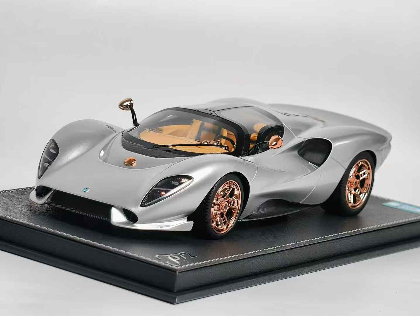 Peako Models De Tomaso P72 1/18