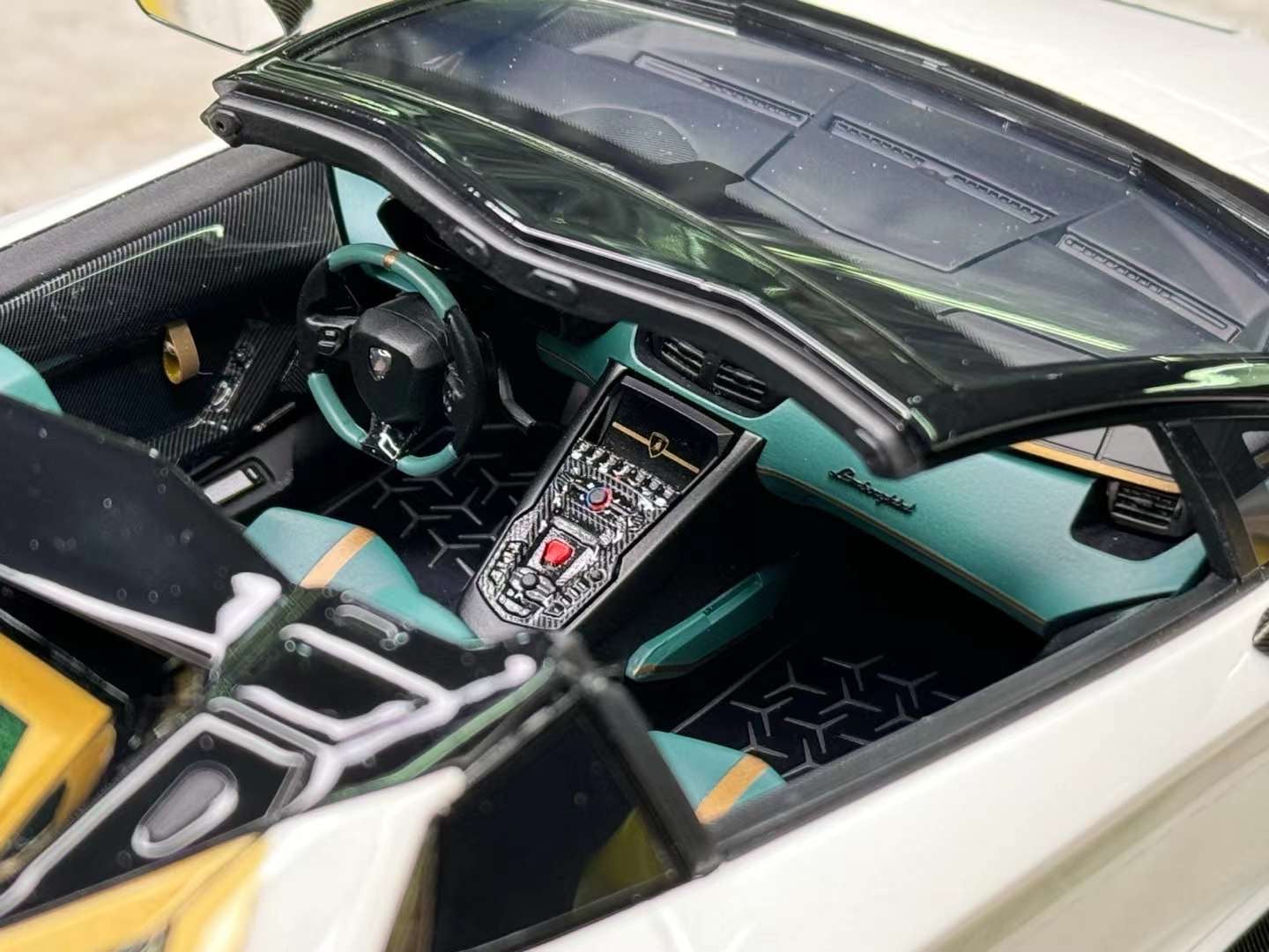 MakeUp Eidolon 1/43 Lamborghini Veneno – IronCookie Diecasts