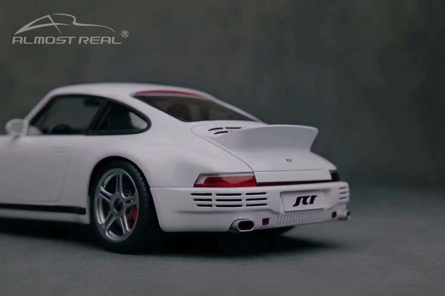 Almost Real 1/18 RUF SCR 2018