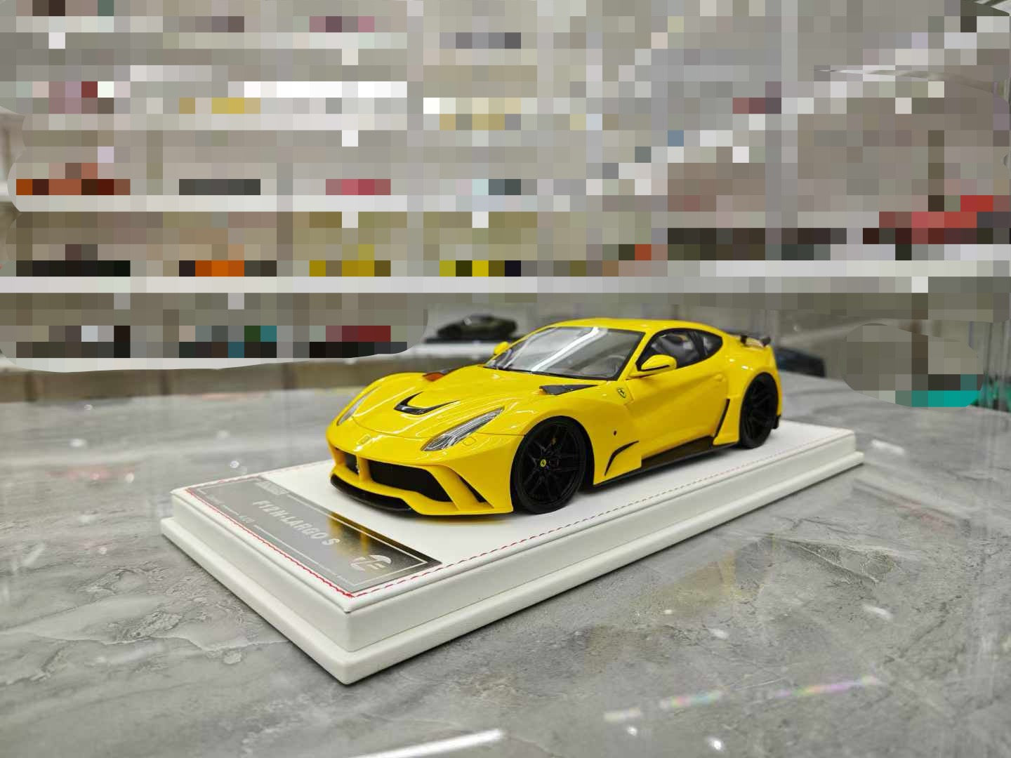 TE Models F12 Novitec 1/18