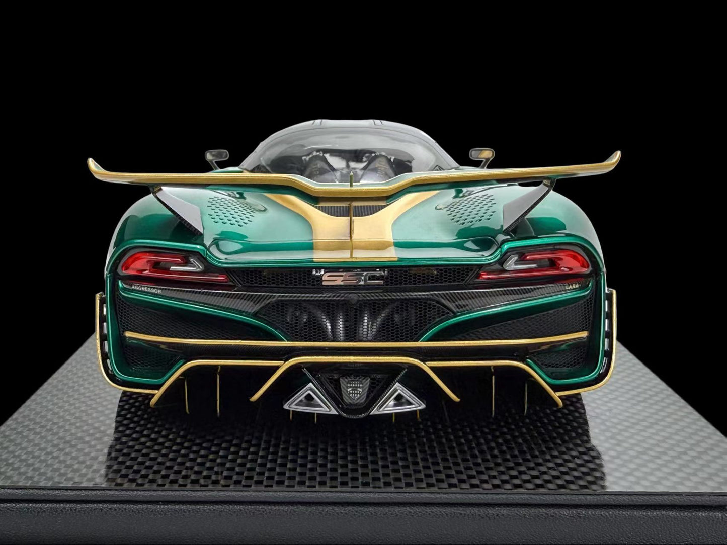 (Pre-Order) FrontiArt SSC Tuatara Striker