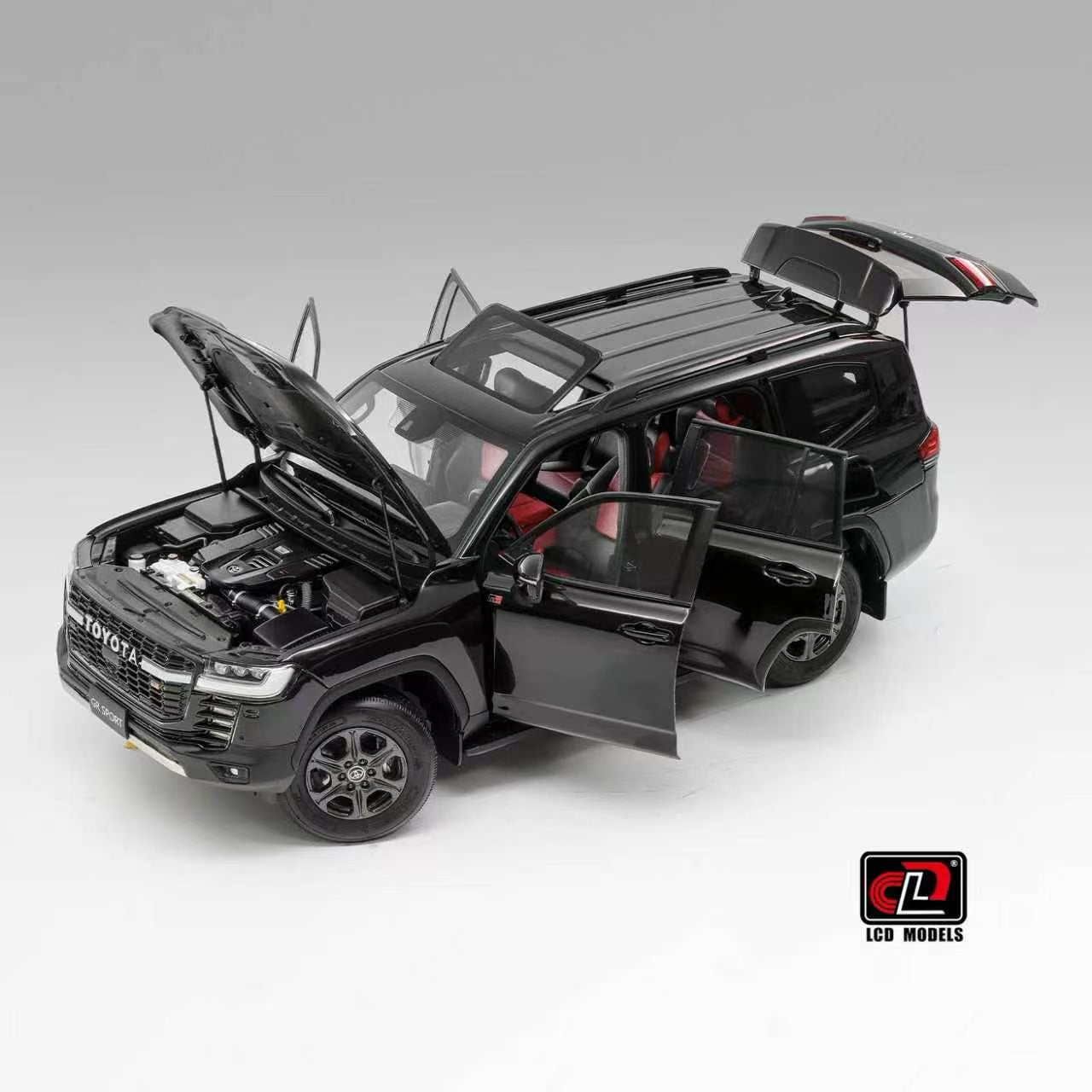 (Pre-Order) LCD Toyota Land Cruiser 300-GR Sport 1/18