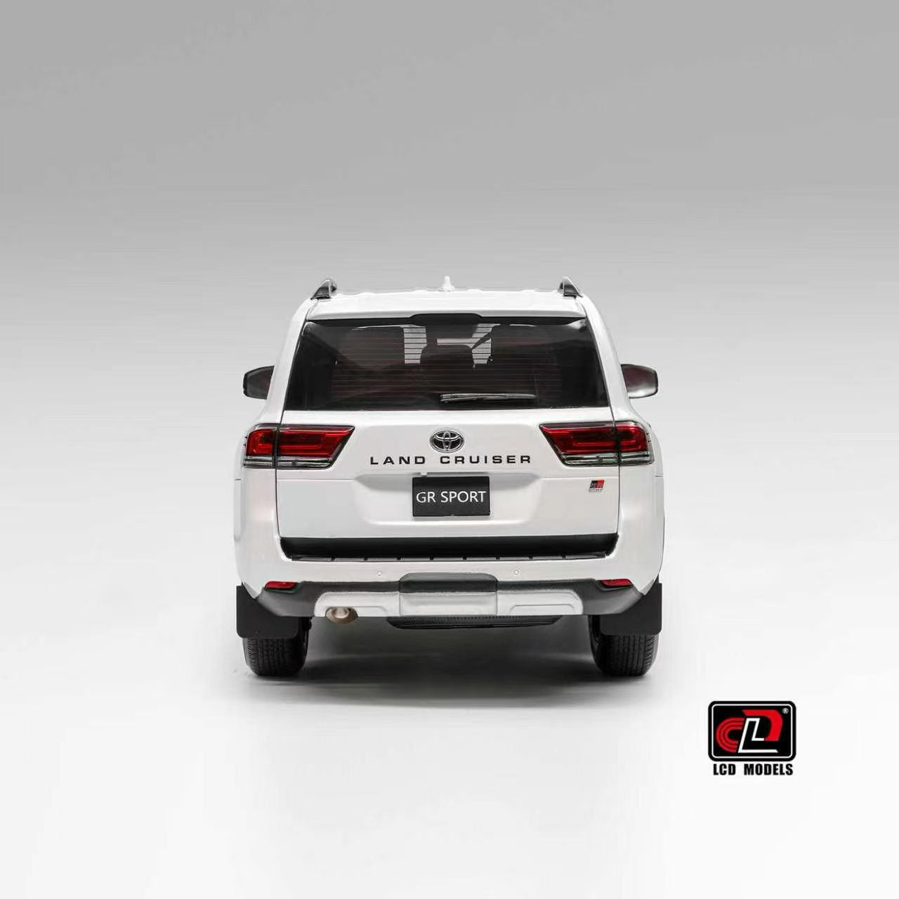 (Pre-Order) LCD Toyota Land Cruiser 300-GR Sport 1/18