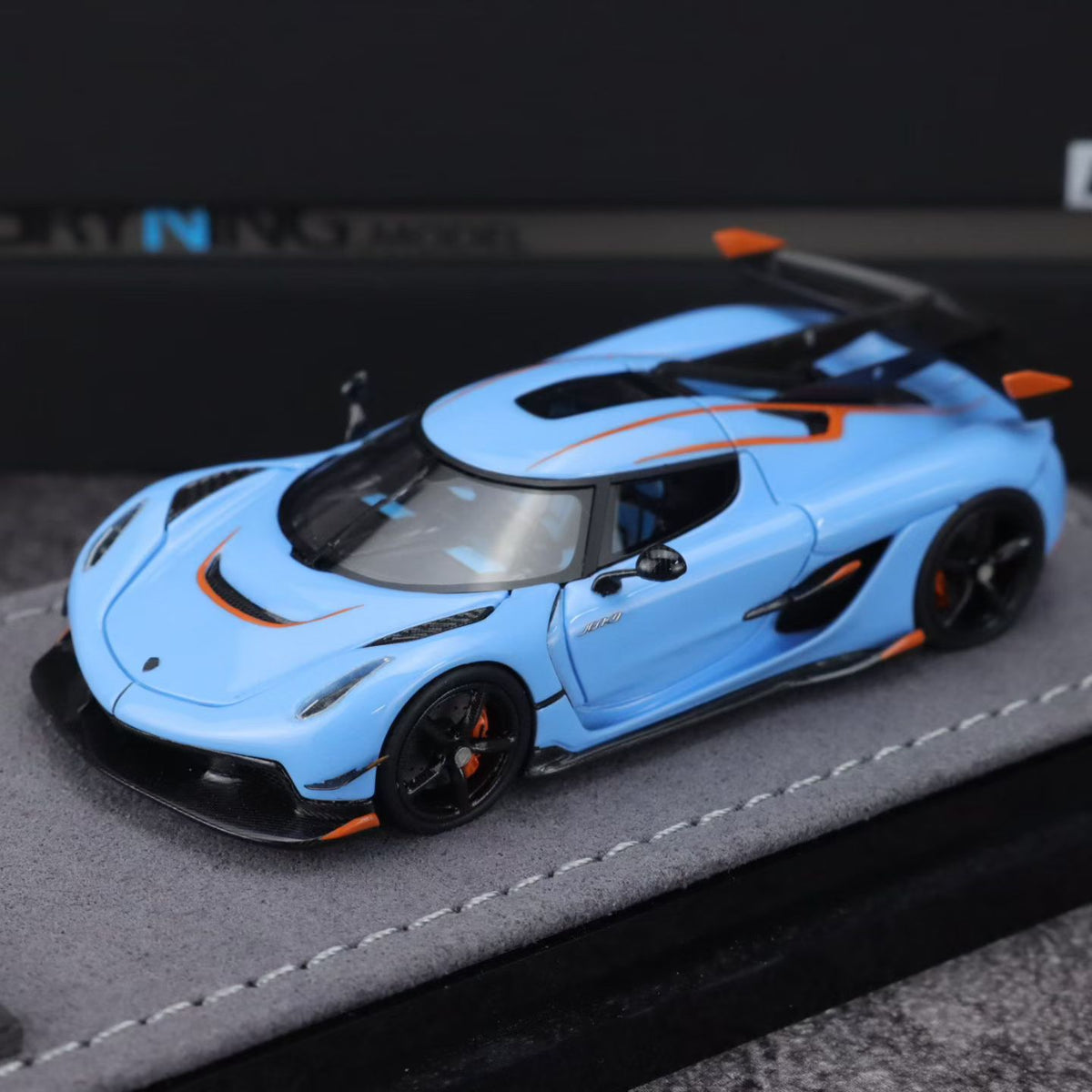 (In Stock) 1:64 GRYNING Jesko