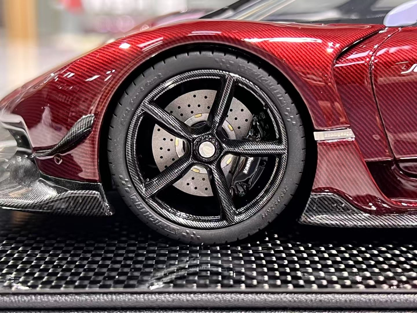 (Pre-Order) FrontiArt Koenigsegg Jesko 1/18