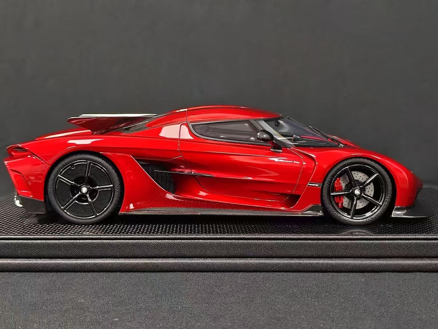 (Pre-Order) FrontiArt Jesko Absolute 1/18