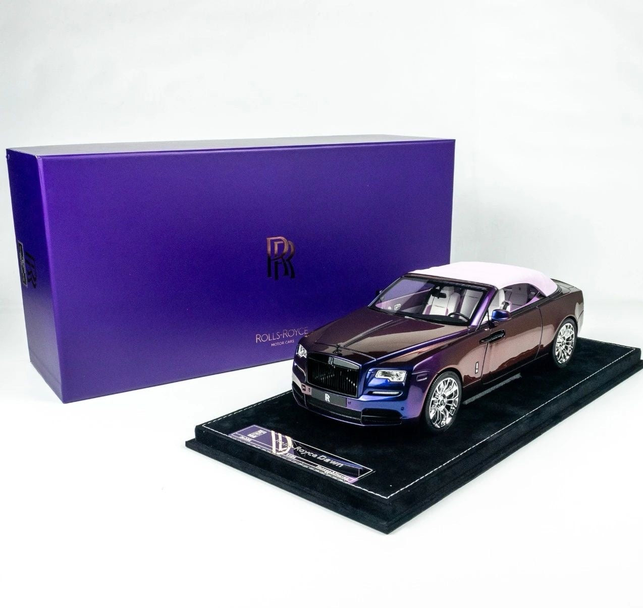 Henson & Heaven (HH Models) Rolls Royce Dawn 1/18