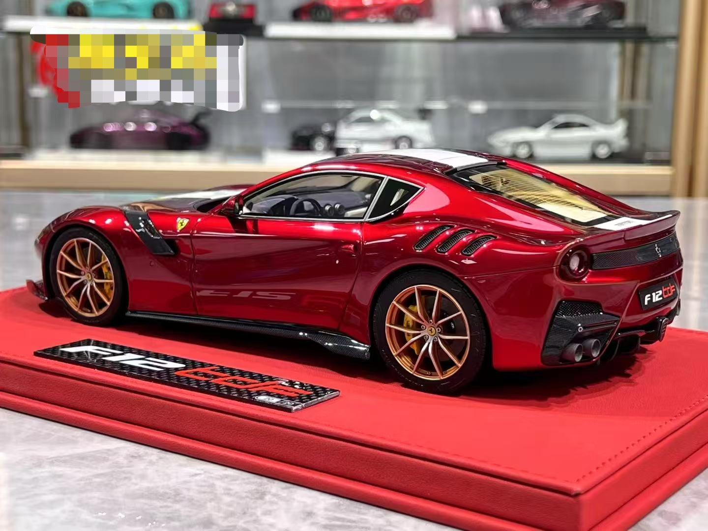 FC Models F12 TDF 1/18