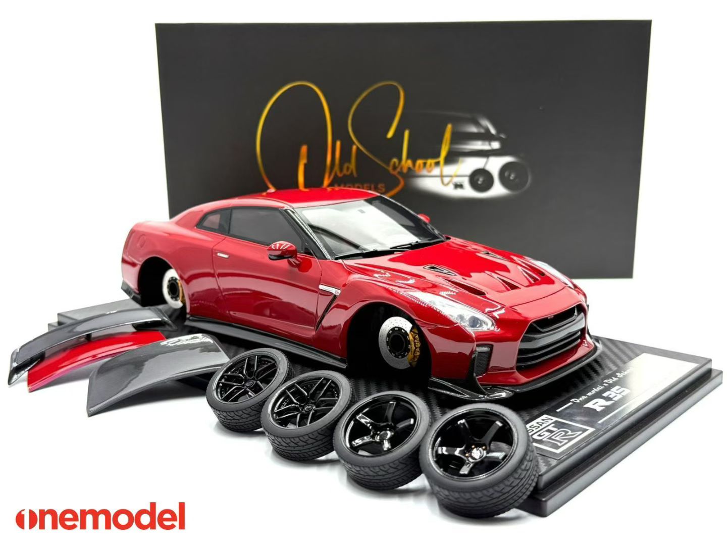 Onemodel R35 GTR Custom Edition 1/18