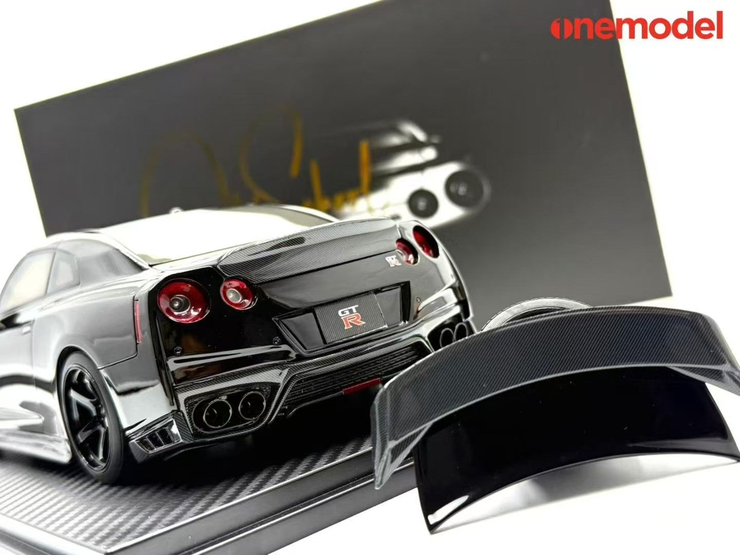 Onemodel R35 GTR Custom Edition 1/18 – IronCookie Diecasts