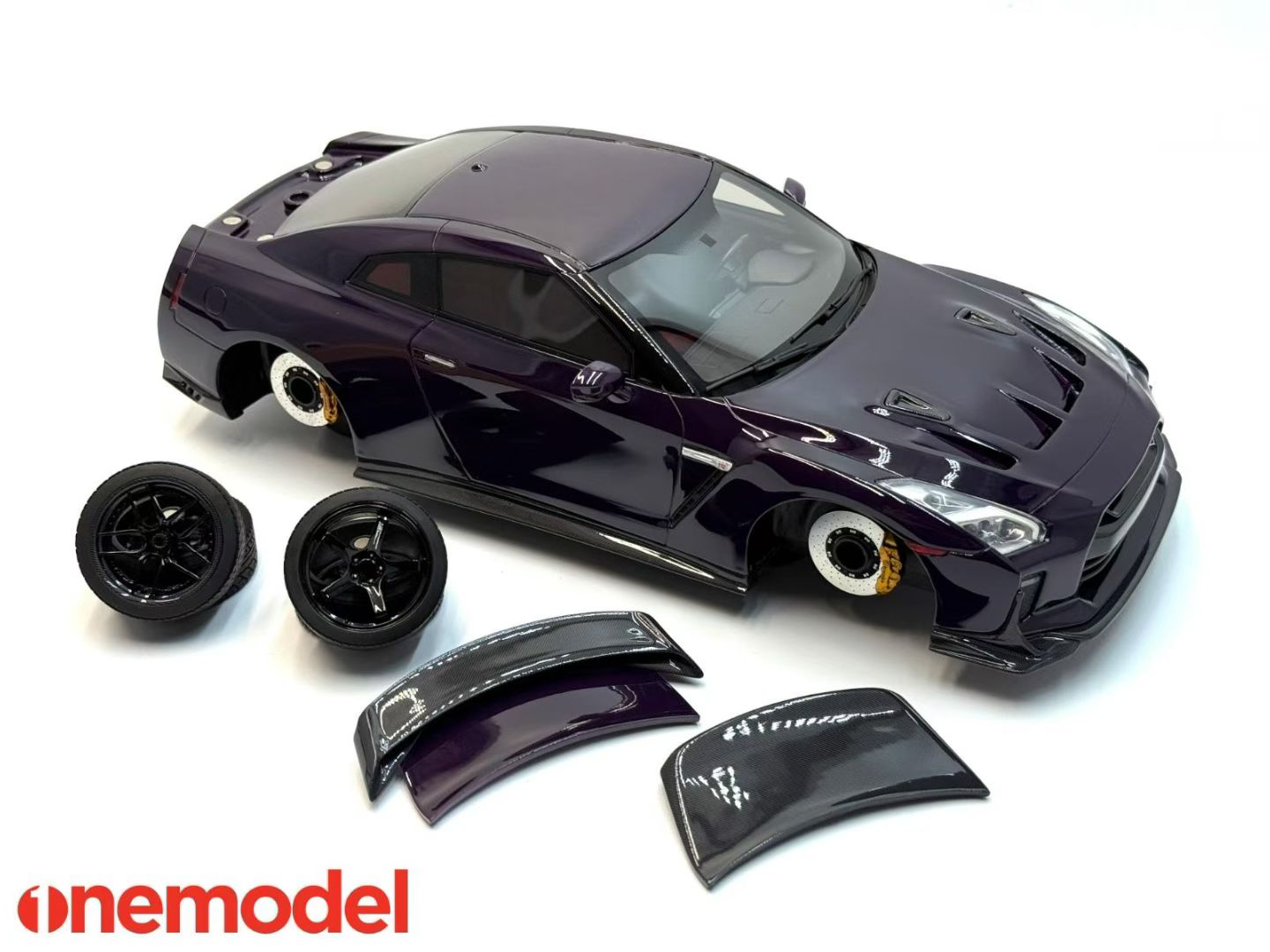 Onemodel R35 GTR Custom Edition 1/18