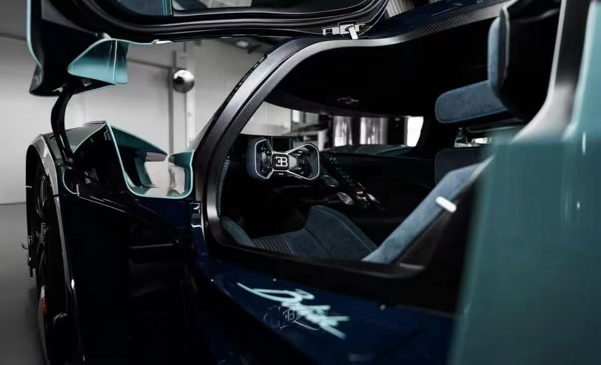 (Pre-Order) Henson & Heaven Bugatti Bolide (HH Models) 1/18