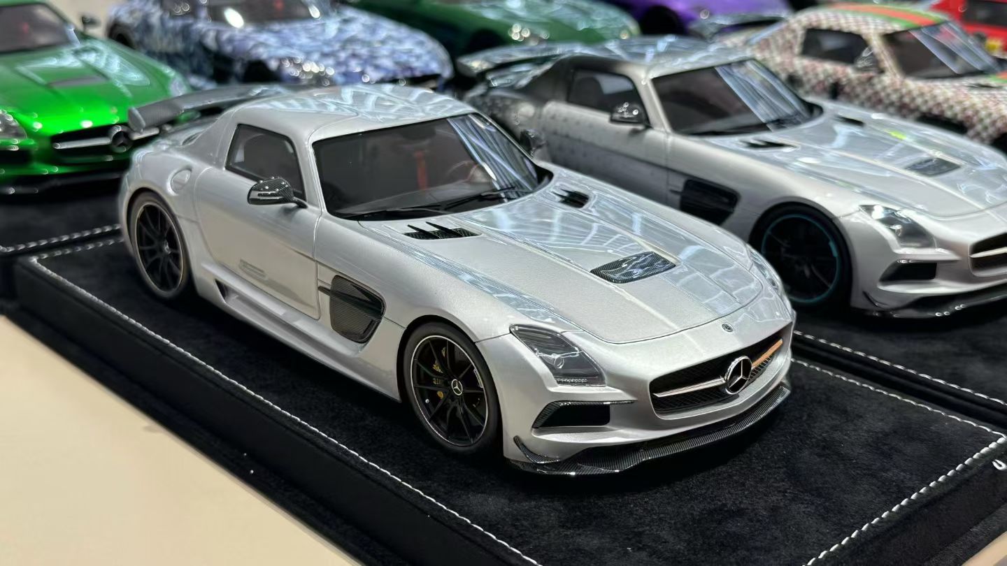 Henson & Heaven (HH Models) Mercedes SLS AMG Black Series 1/18