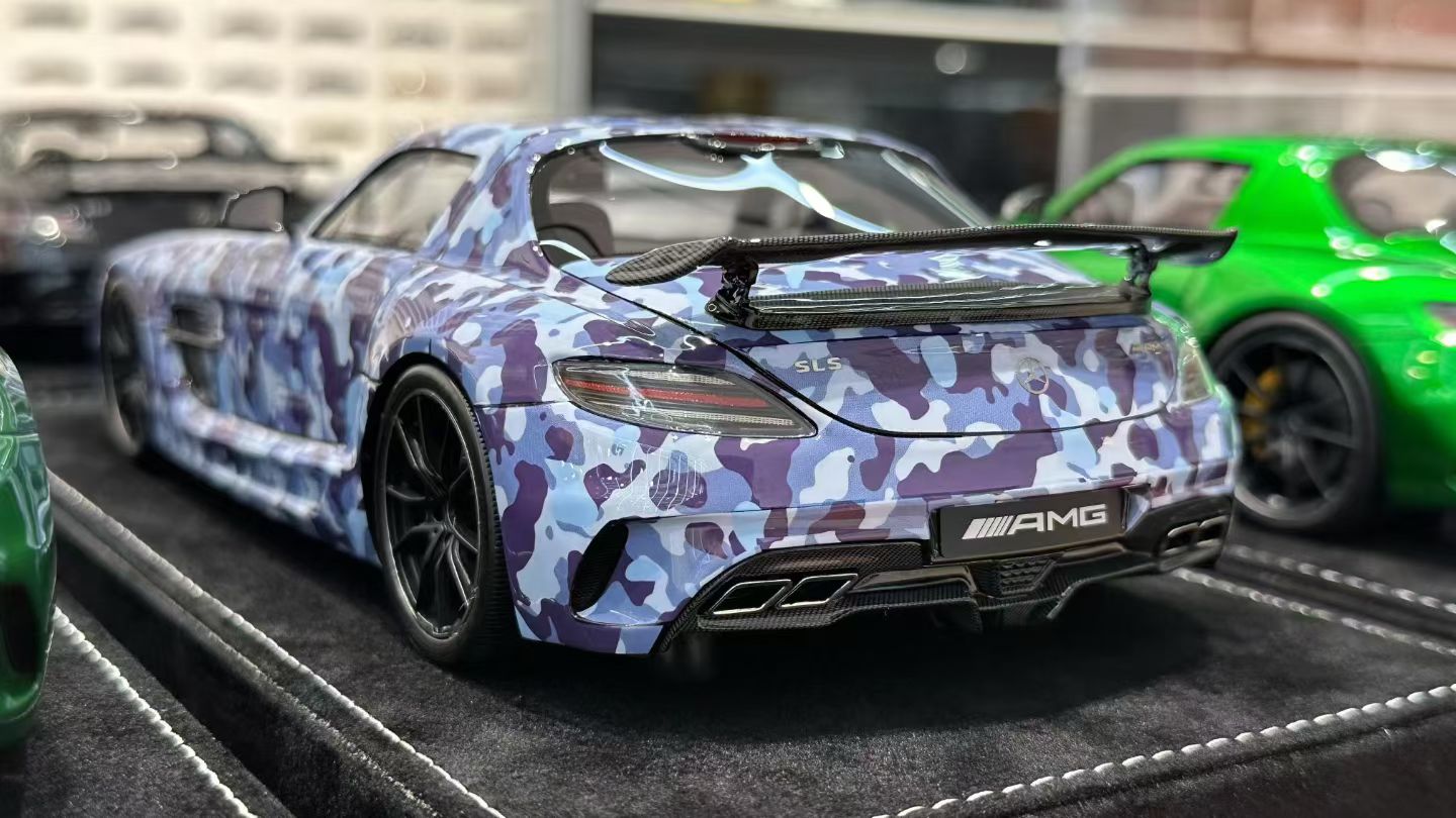 Henson & Heaven (HH Models) Mercedes SLS AMG Black Series 1/18