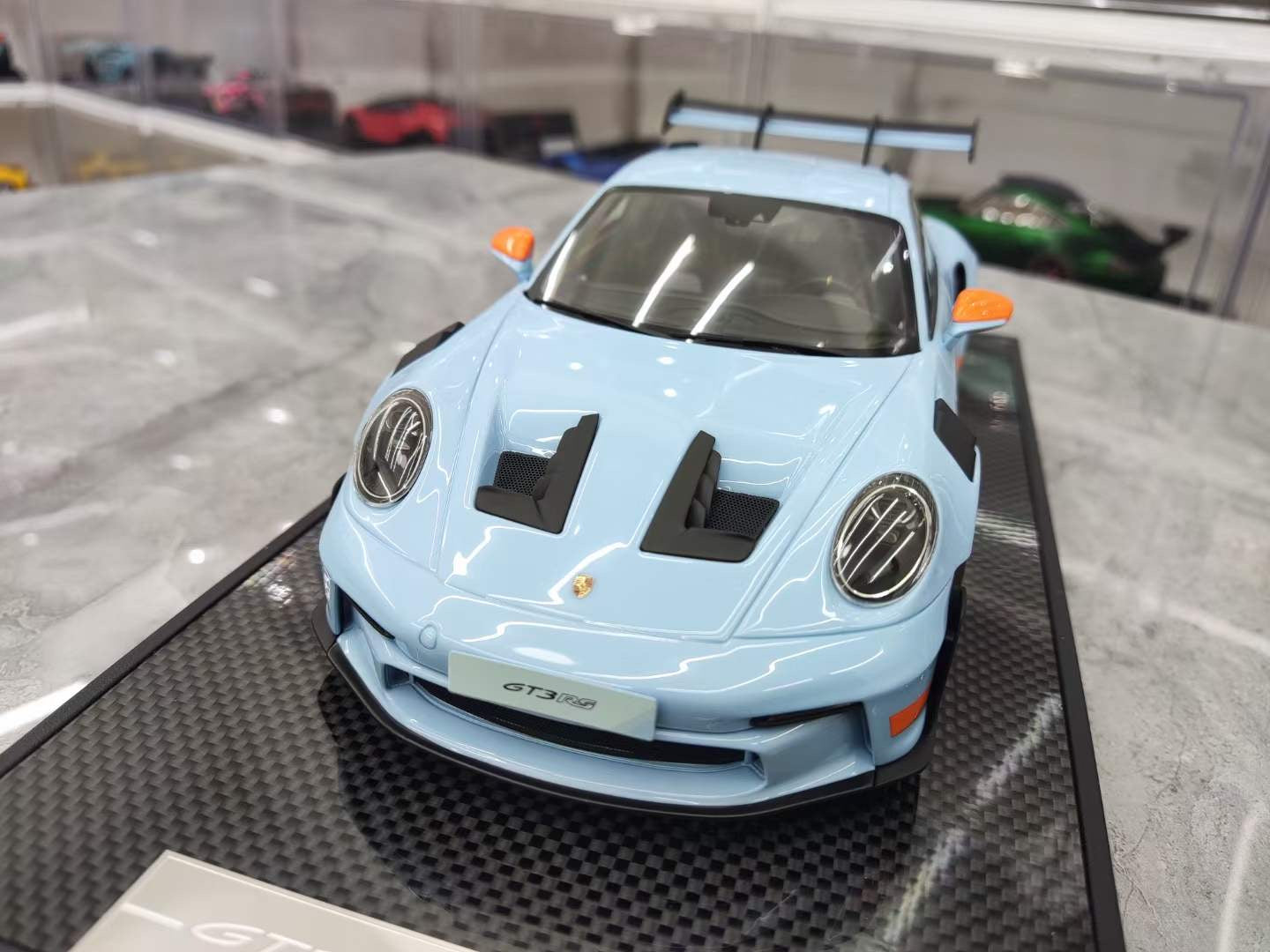 Timothy & Pierre (TP) 992 GT3RS 1/18