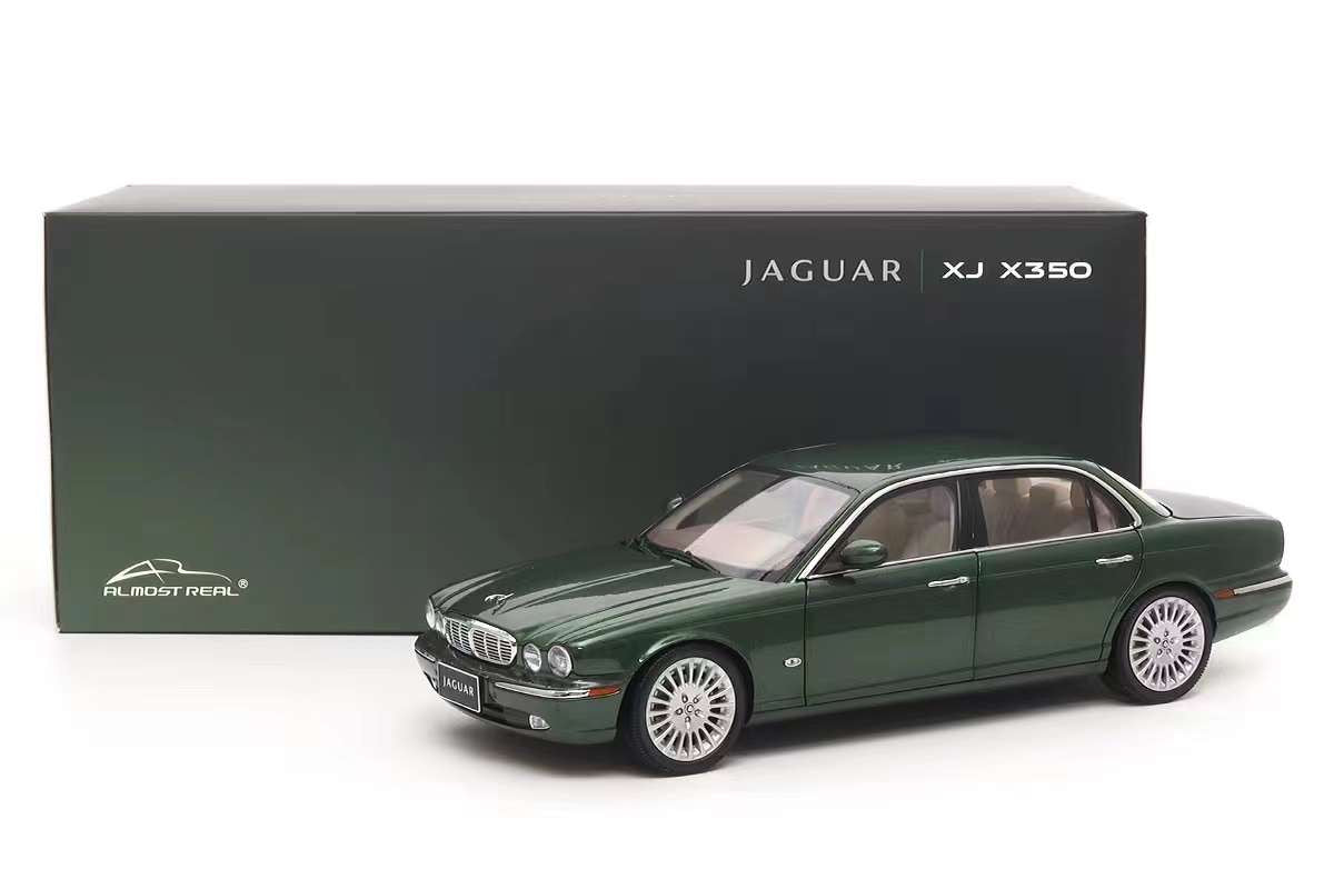 Almost Real Jaguar XJ6 (X350)